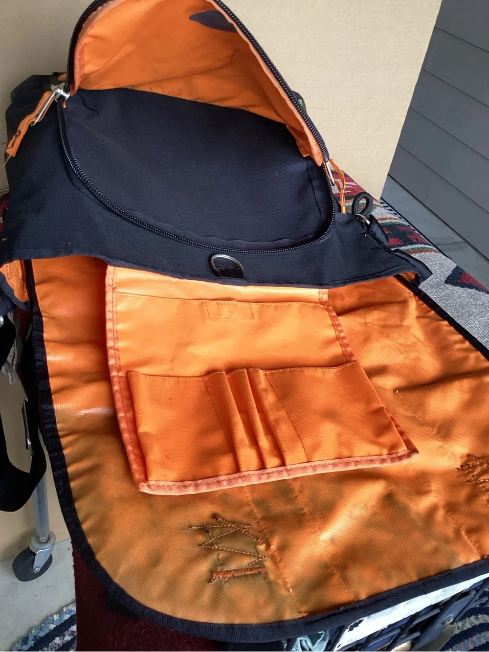 Parcel New York brown camo messenger bag rugged nylon commuter bag